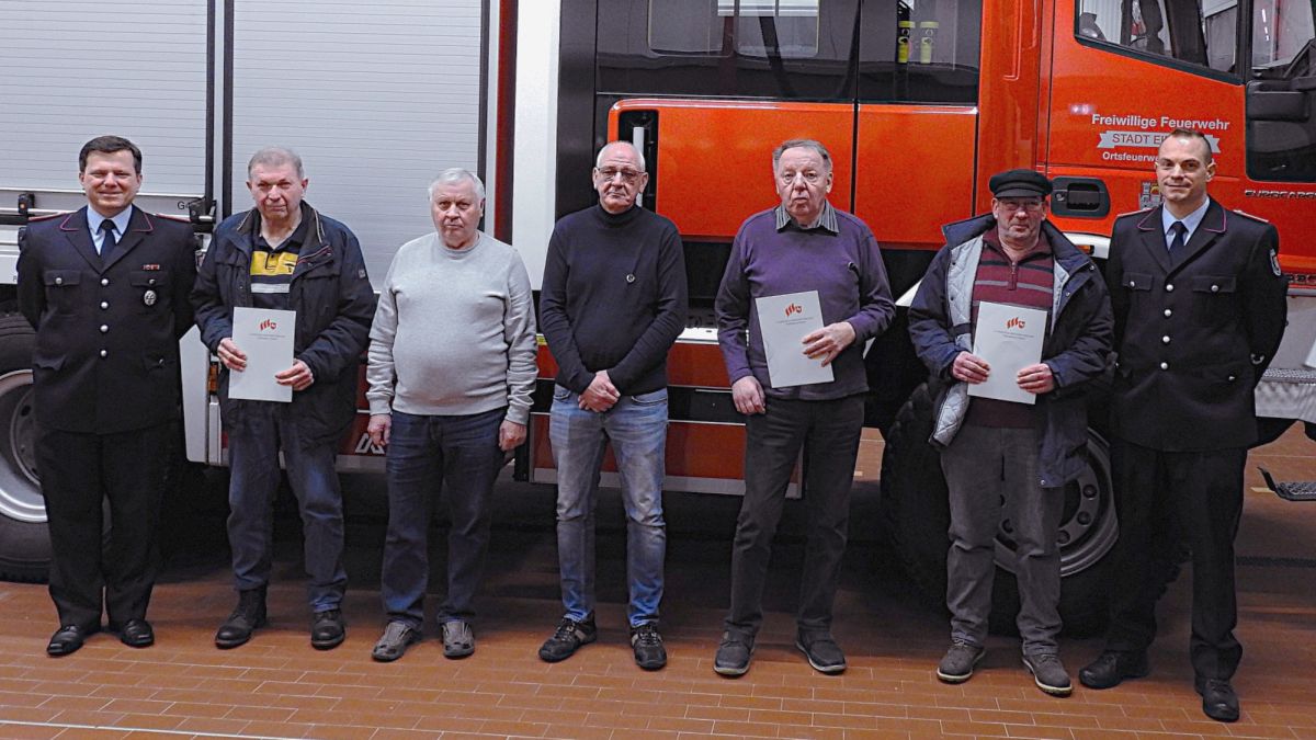 René Buchhagen, Heinz-Günther Sauthof, Hans-Jürgen Kreienkamp, Hartmut Weiberg, Wilfried Lemke, Thomas Schrader und Nikolas Dickhuth René Buchhagen, Heinz-Günther Sauthof, Hans-Jürgen Kreienkamp, Hartmut Weiberg, Wilfried Lemke, Thomas Schrader und Nikolas Dickhuth