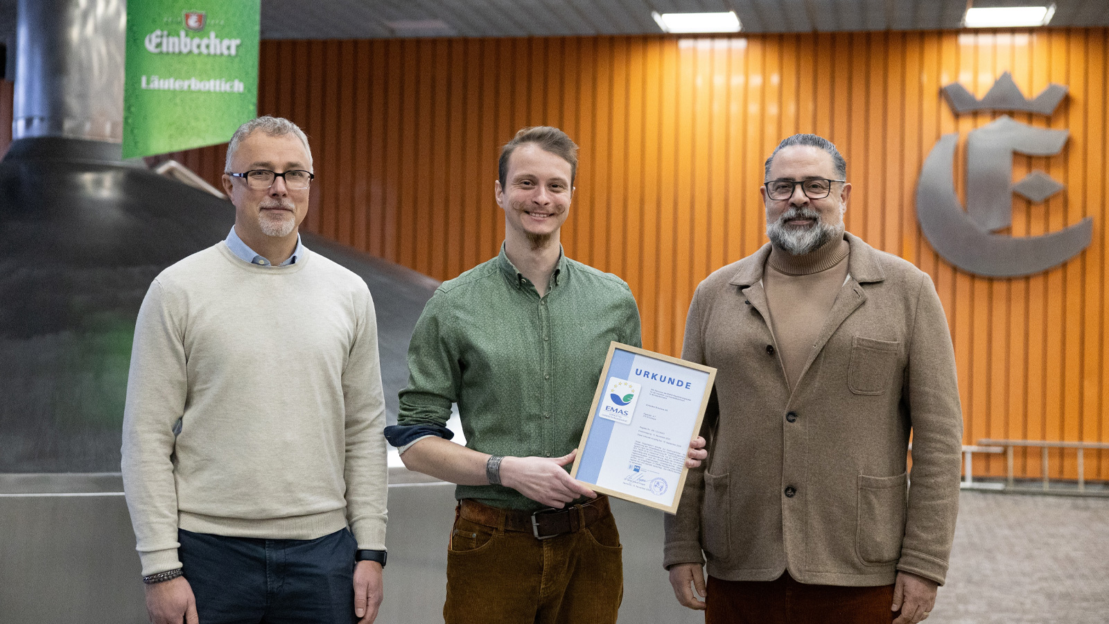 Robert Hix (Leiter Betriebstechnik Einbecker), Matthias Weidenauer (Projekt- und Umweltmanagement Einbecker), Marc Kerger (Vorstand Einbecker Brauerei).